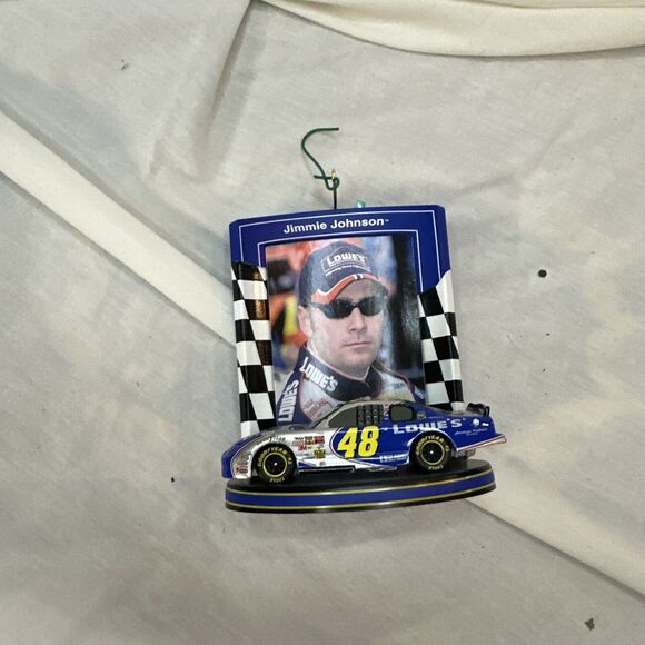 Hallmark Ornament: 2003 Jimmie Johnson | QXI8389 | NASCAR - Picture 1 of 3
